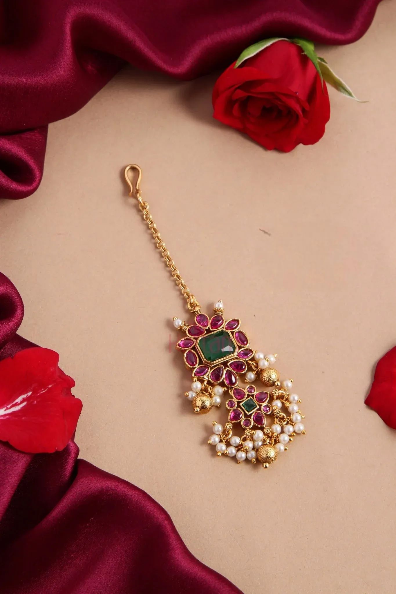 Small Pearl Maang Tikka